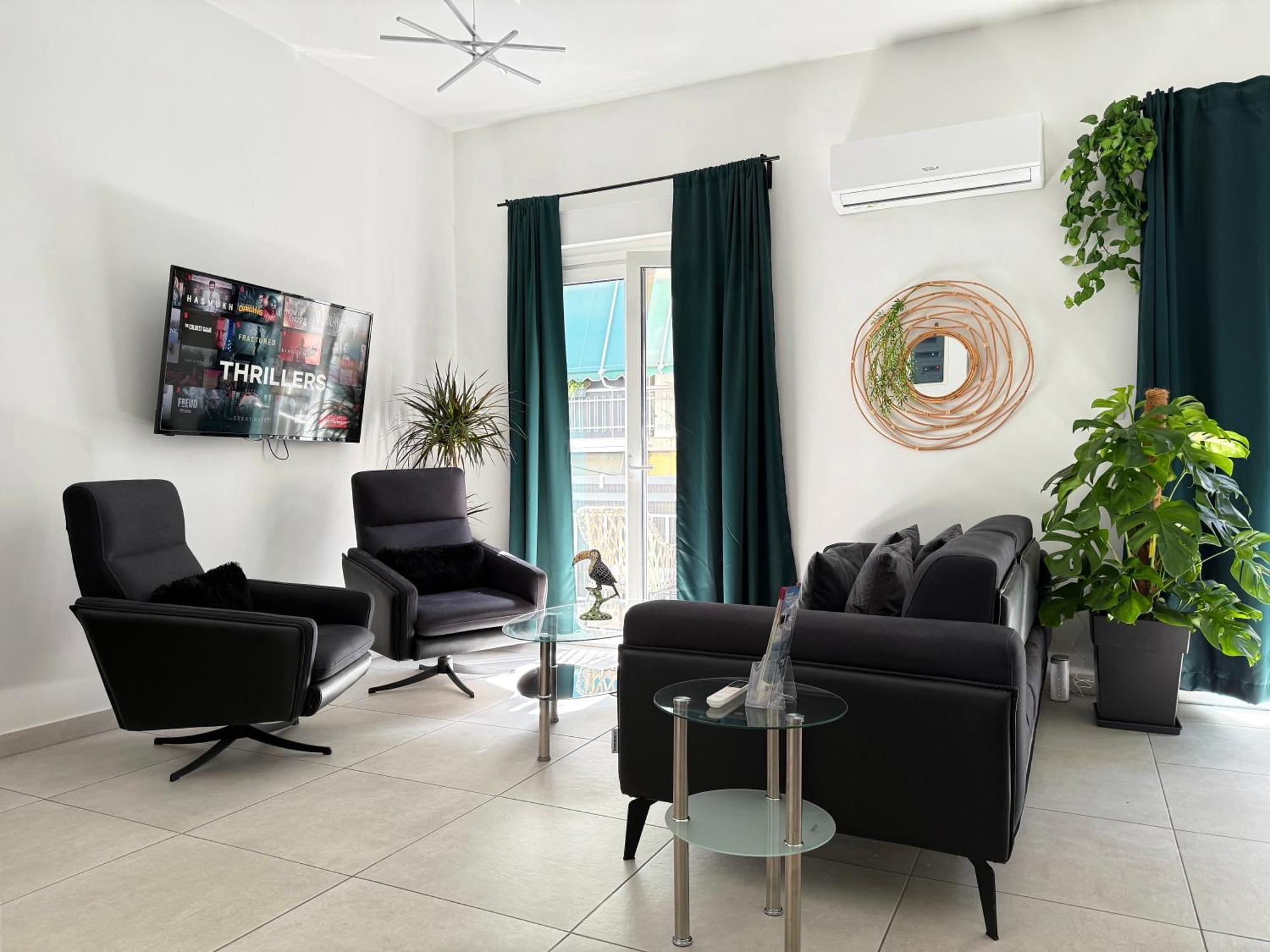 P&P Boutique Apartments Aten Exteriör bild